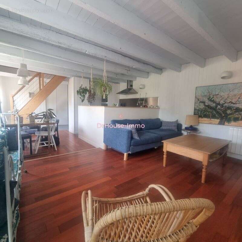 Maison à LOCOAL-MENDON