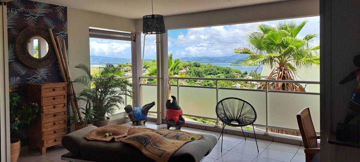Appartement à LES TROIS-ILETS