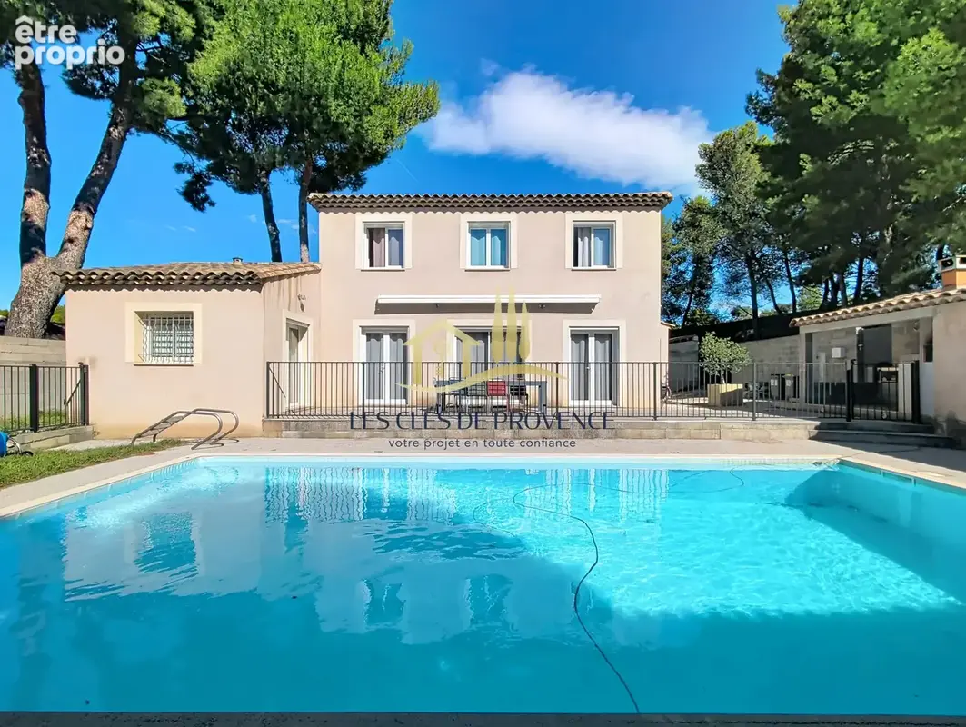 Villa individuelle de 123 m2 de type 5 avec jardin, piscine, dépendance et garage - photo 9