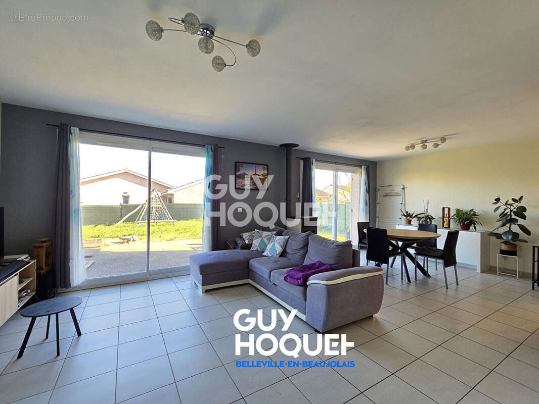 Maison à CORCELLES-EN-BEAUJOLAIS