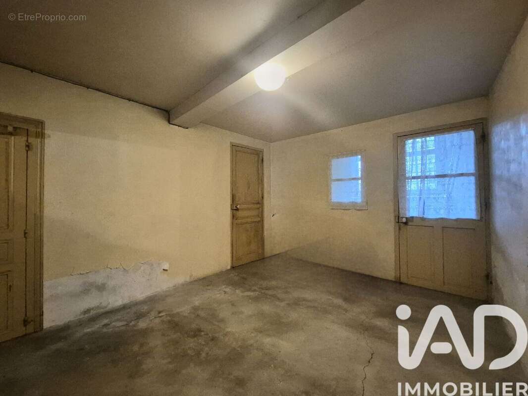 Photo 9 - Maison à ARREUX