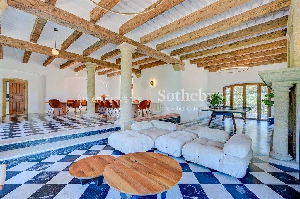 Maison à AIX-EN-PROVENCE