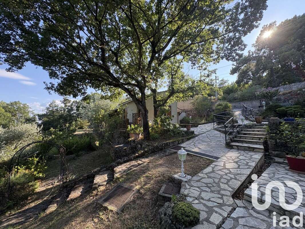 Photo 6 - Maison à CHASSIERS