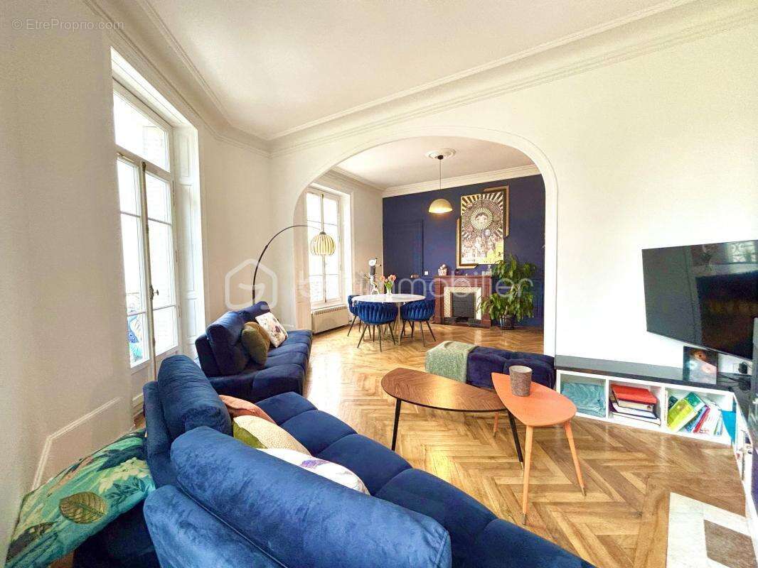 Appartement à AIX-LES-BAINS