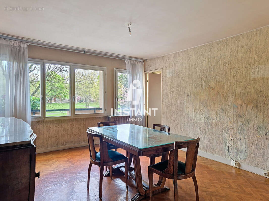 Appartement à MAISONS-ALFORT