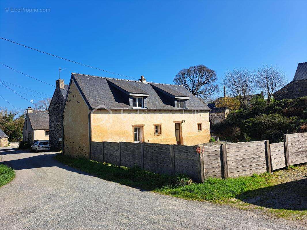 Maison de 104 m² à Corseul proche des plages Saint Jacut - photo 13