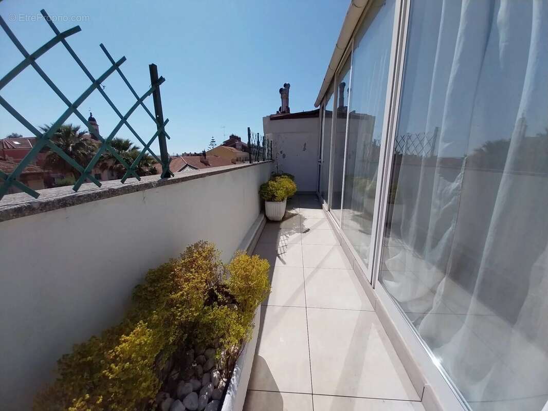 Appartement à MENTON