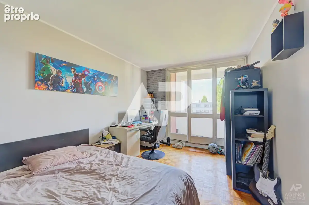 Appartement Rueil Malmaison 4 pièce(s) 79.65m² - photo 11