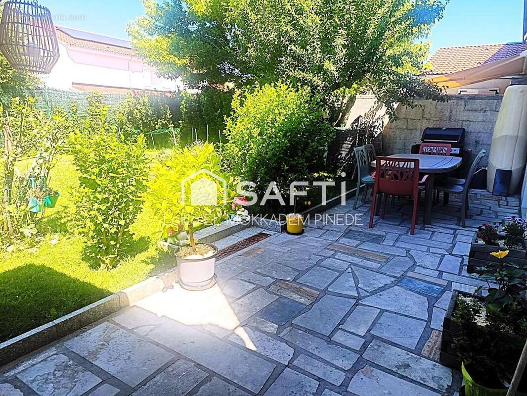 Photo 2 - Maison à BELLIGNAT