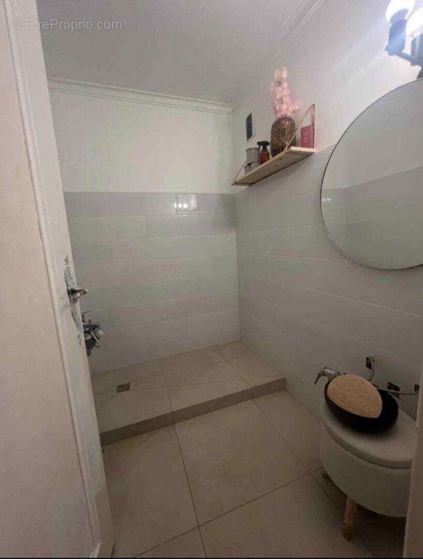 Appartement à MANDELIEU-LA-NAPOULE