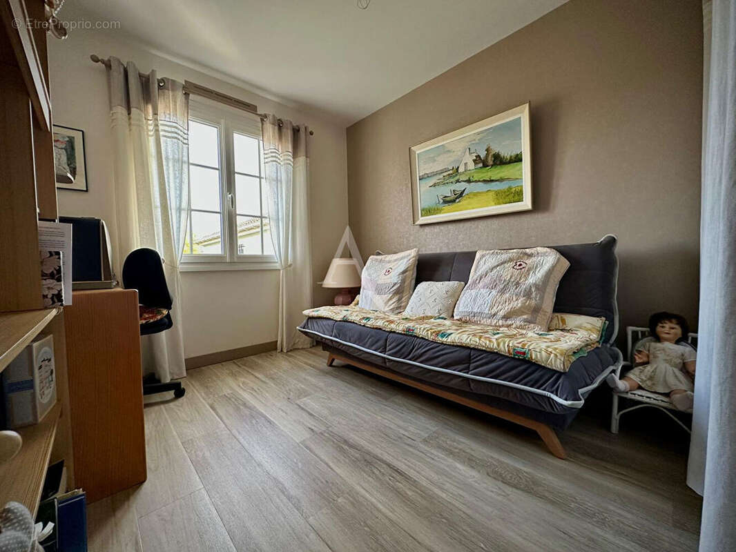 Maison à CHATEAUNEUF-EN-THYMERAIS