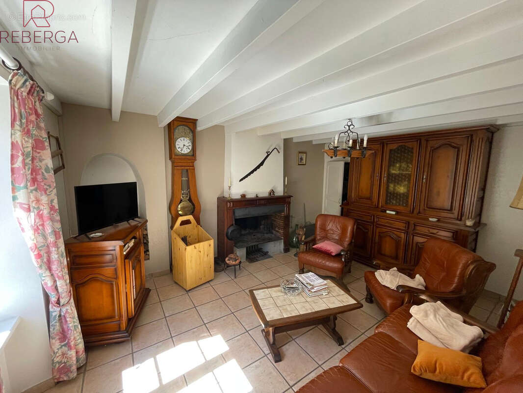 Maison à PRADELLES-CABARDES