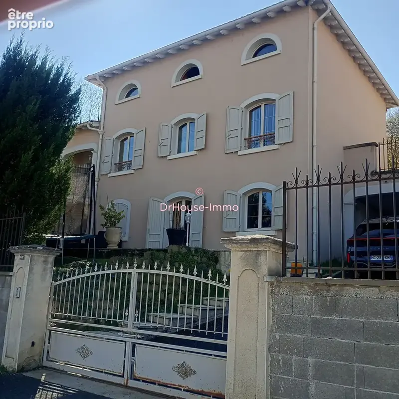 Maison 8 pièces 220 m² à vendre à Le Puy-En-Velay (43000) - photo 29