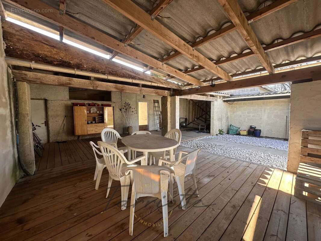Maison à CHATEAUNEUF-DU-RHONE