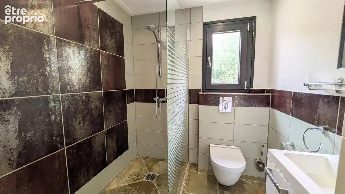 Propriété de 10 chambres avec logements indépendants et piscine chauffée – Gourdon - photo 15