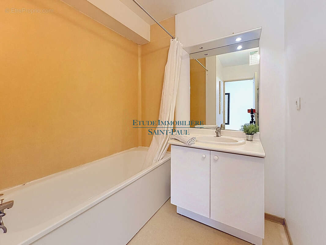 Appartement 48 m² à Avene  - photo 7