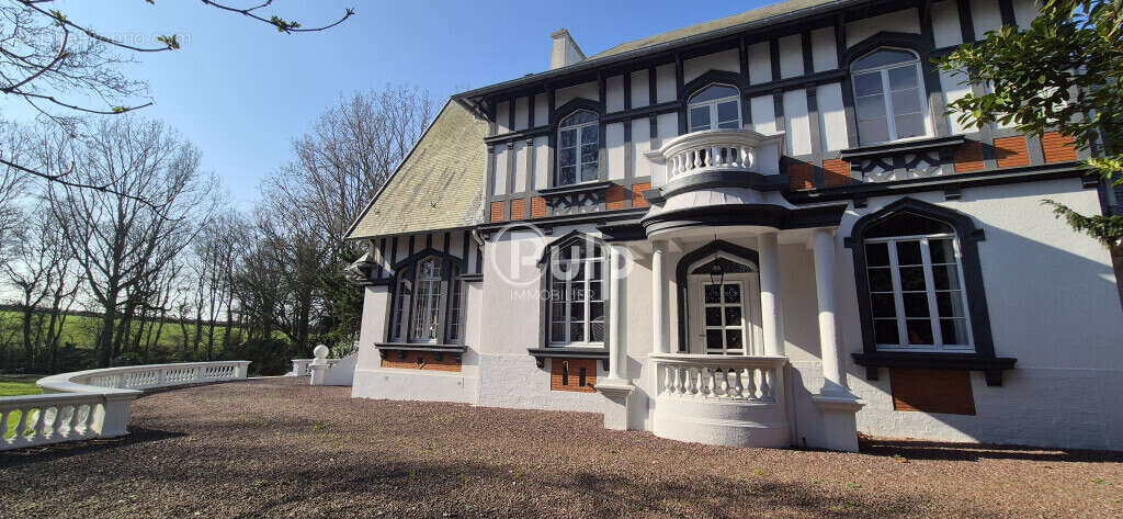 Superbe demeure de prestige de 1900 sur un parc de 10122m² - photo 12