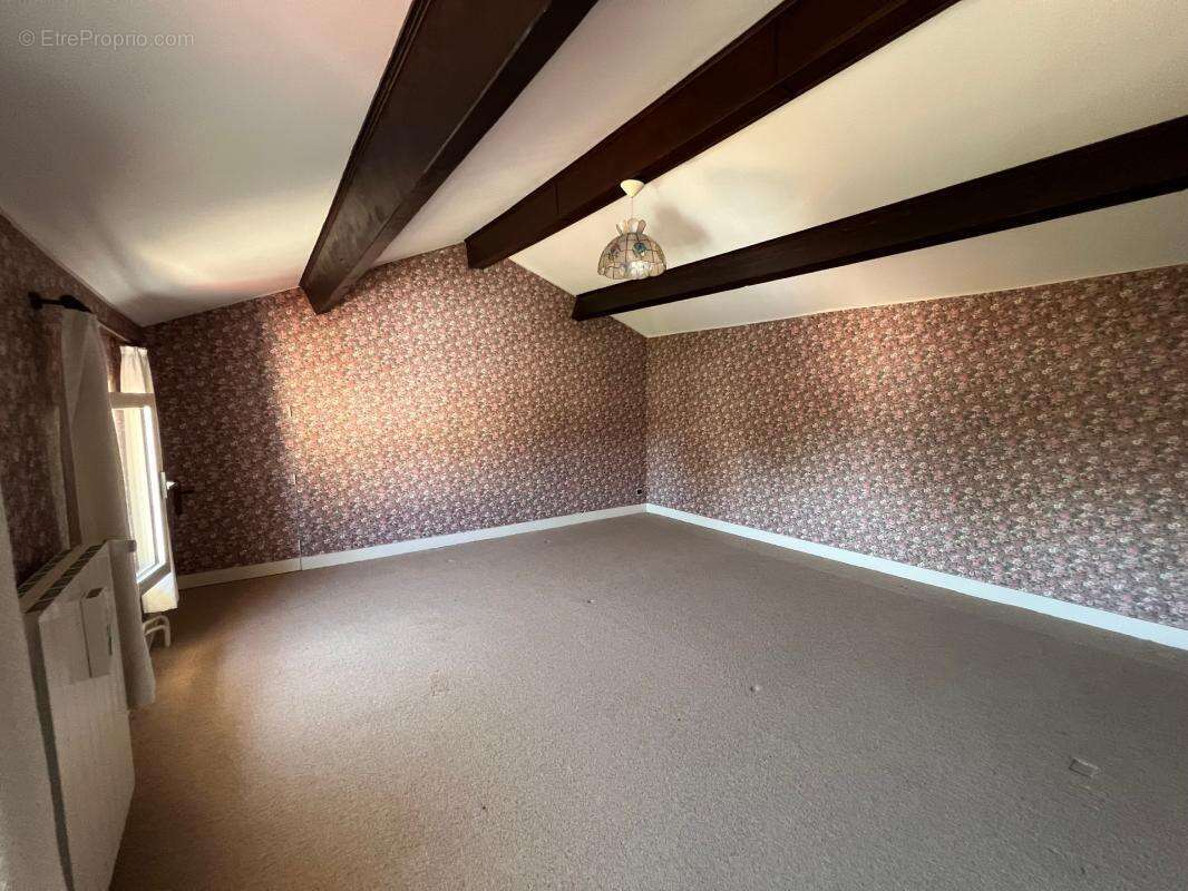 Maison à vendre 6 pièces SAINT SULPICE DE COGNAC (16) - photo 10
