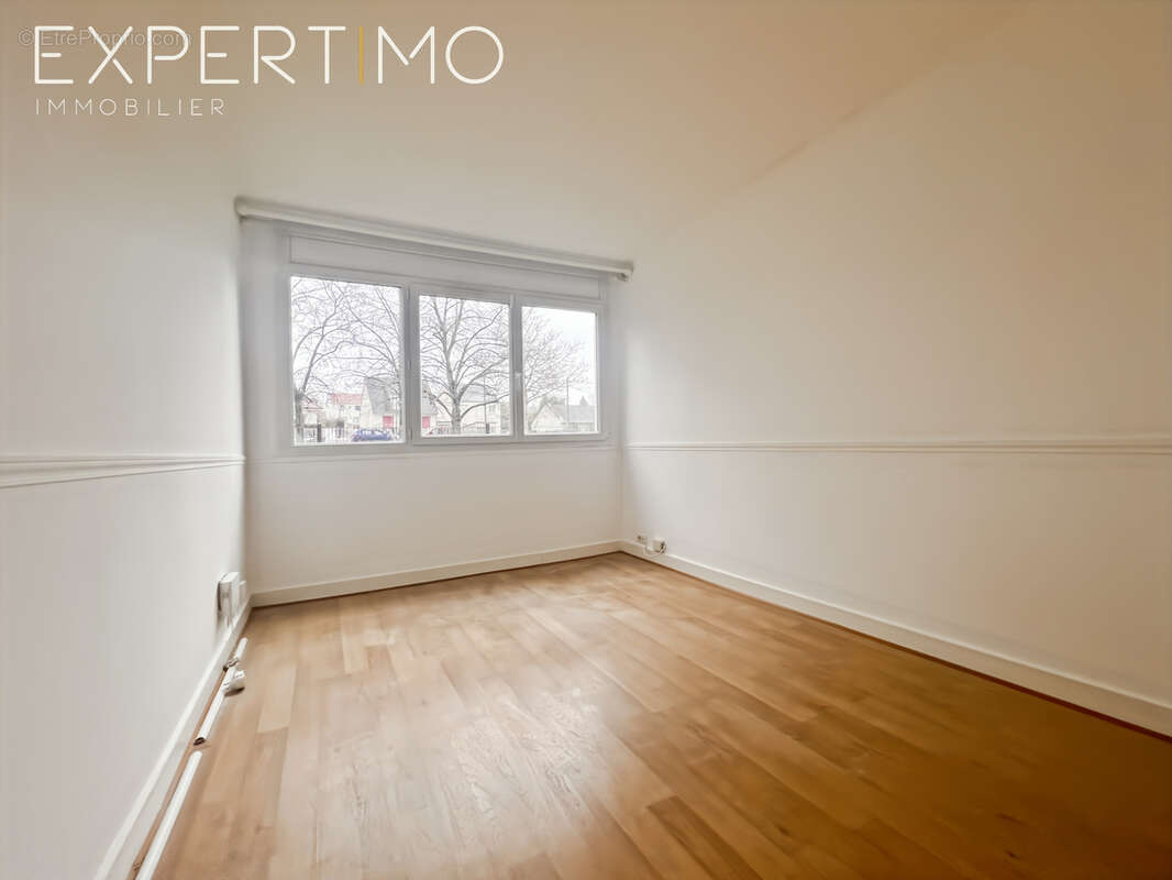 Appartement à SAINT-MICHEL-SUR-ORGE