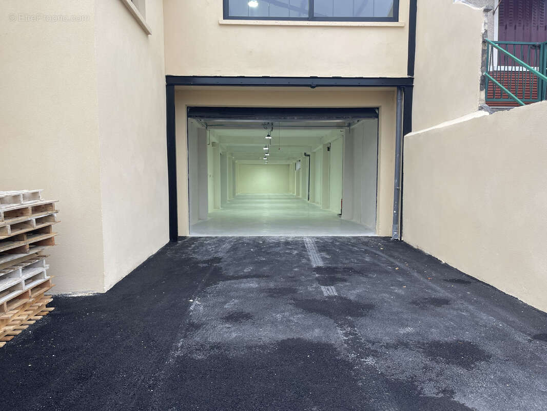 Commerce à CHAMPIGNY-SUR-MARNE