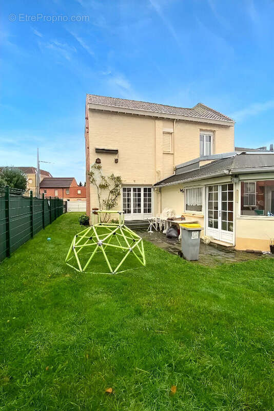 Maison à MONS-EN-BAROEUL