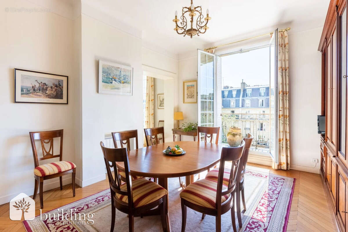 Pereire Paris 17ème - Appartement 7 pièces 220 m² avec 18,76 m² de balcon - photo 5