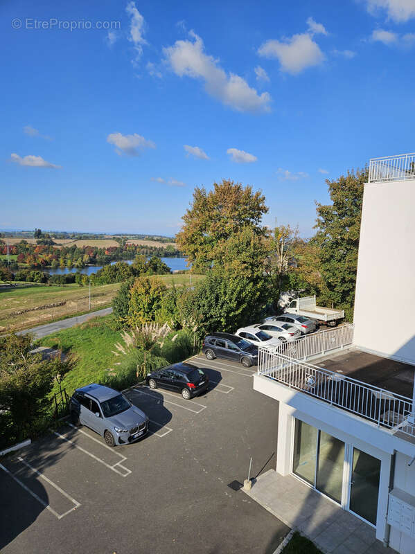 Appartement à BARAQUEVILLE