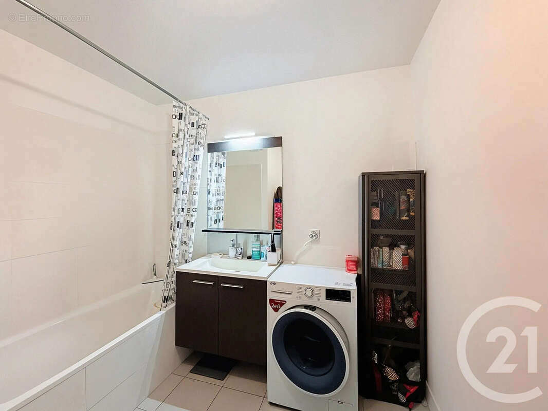 Appartement à SAINT-PRIEST