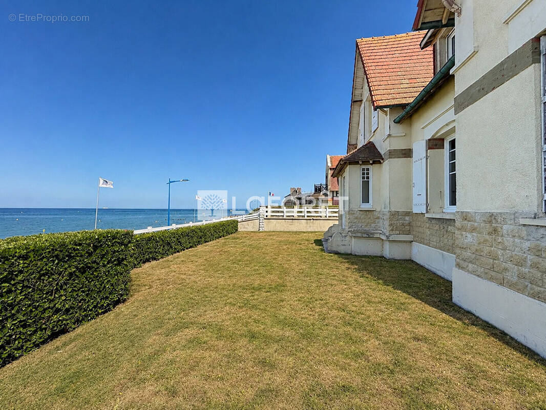 Maison à LANGRUNE-SUR-MER