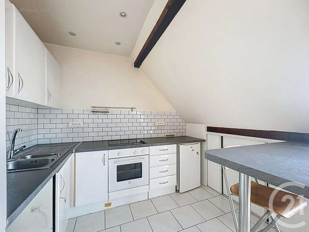 Appartement à DAMMARIE-LES-LYS