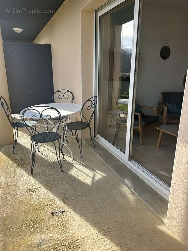 Appartement à POUZAC