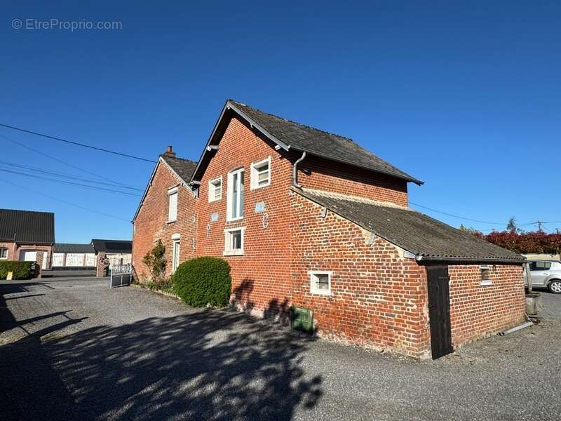 Maison à vendre 4 pièces LA FLAMENGRIE (02) - photo 4