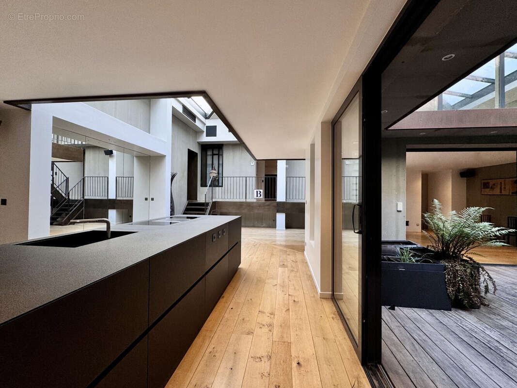 Appartement à PARIS-3E