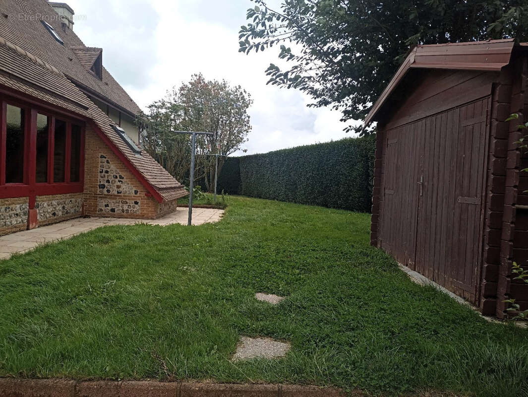 Maison à SAINT-JOUIN-BRUNEVAL