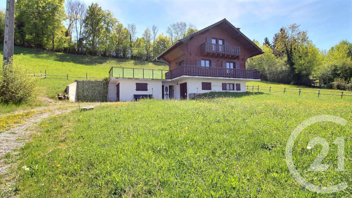 Maison à SAINT-PAUL-EN-CHABLAIS