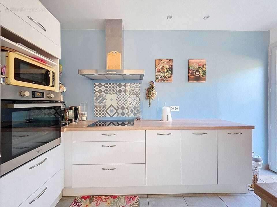 Maison à LUZINAY
