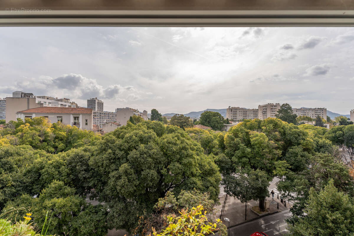 Appartement à MARSEILLE-8E