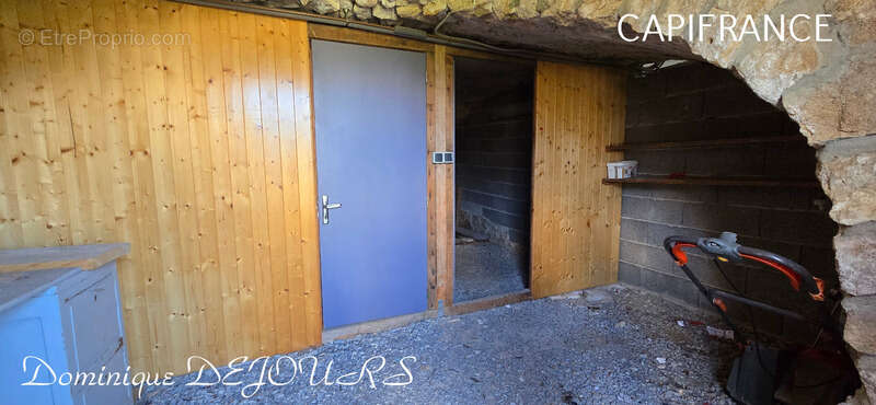 Ardèche, ensemble charmant de 2 maisons en pierres, avec terrasses, caves voutées et terrains attenants - photo 44
