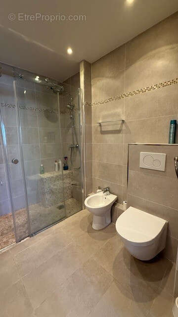 A vendre 2p 66m2 traversant les hesperides saint-james a neuilly sur seine - photo 12