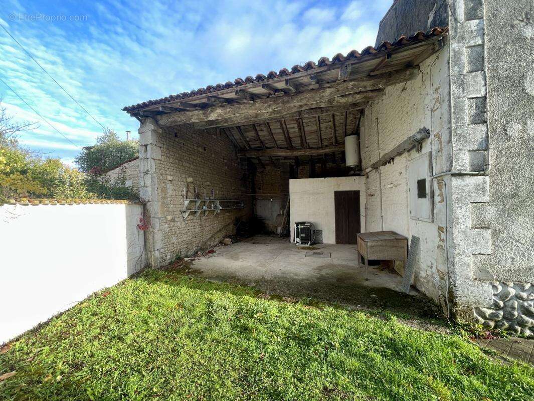 Maison à DOEUIL-SUR-LE-MIGNON