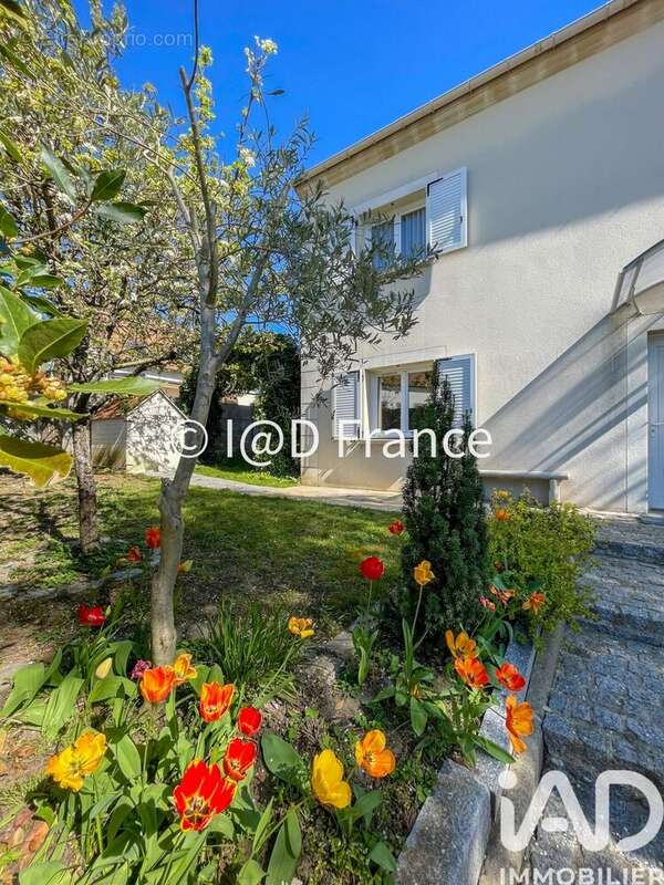 Photo 3 - Maison à MONTLHERY