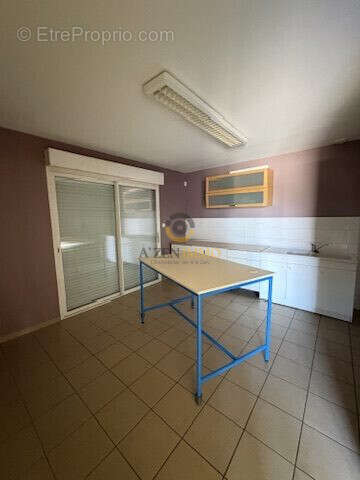 Commerce 363 m² à Moncoutant  - photo 4