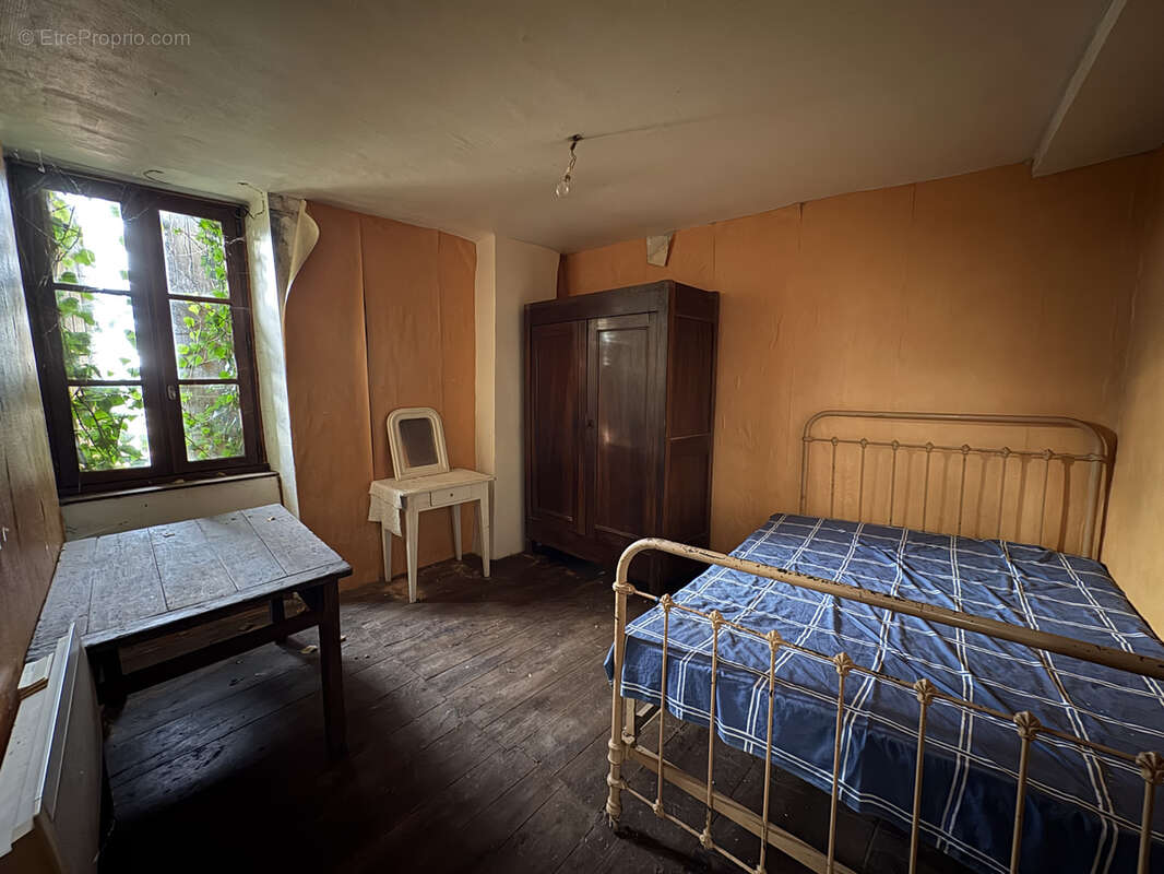 Maison à BELMONT-SUR-RANCE