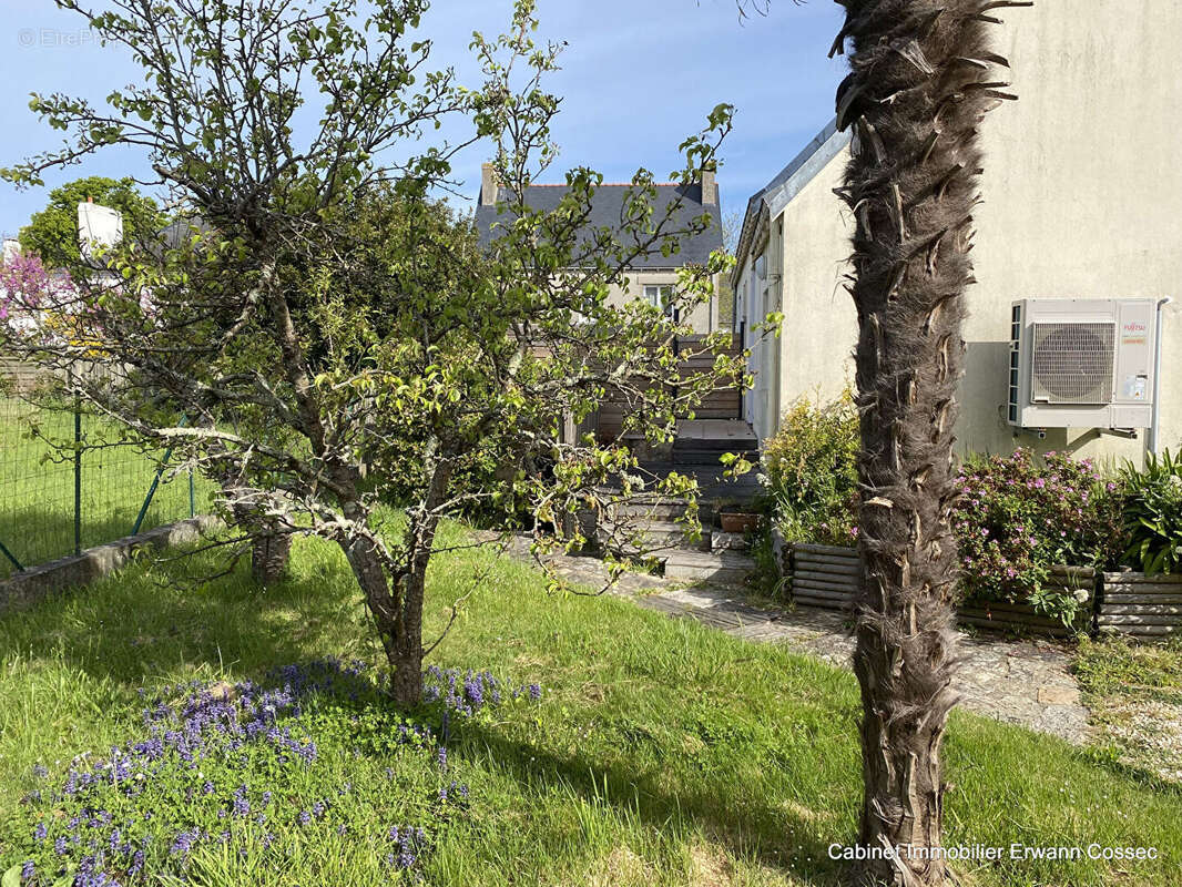 Maison à LOCTUDY