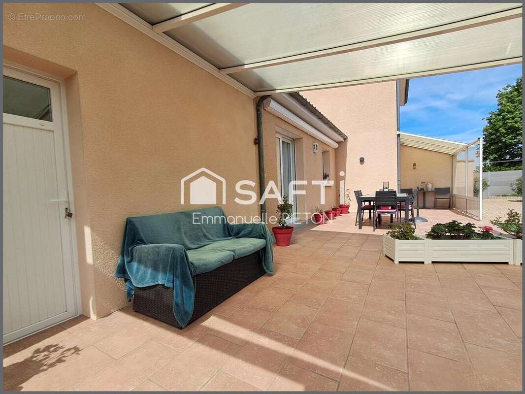 Photo 3 - Maison à NEUVILLE-DE-POITOU