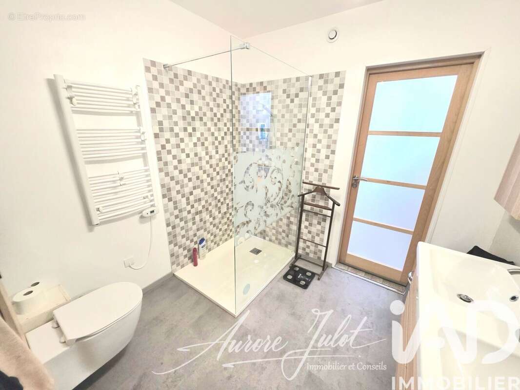 Photo 9 - Maison à LES ABRETS