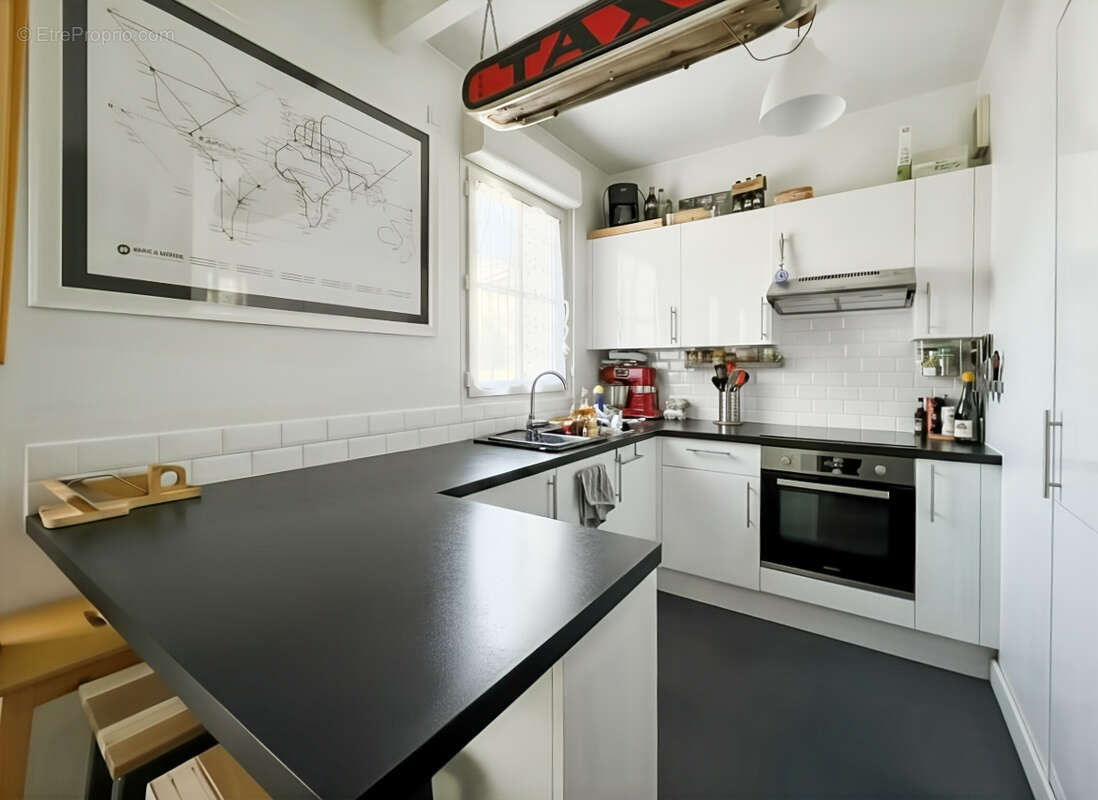 Appartement à LE PLESSIS-ROBINSON