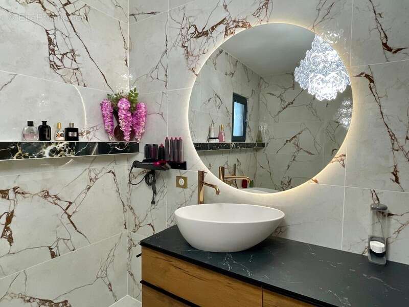 Maison à SAINT-JEAN-DE-GONVILLE