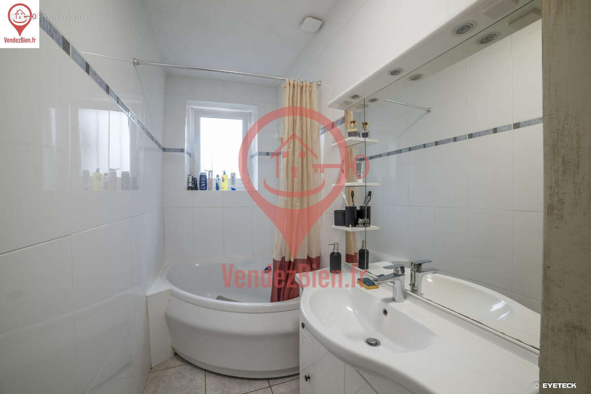 Maison à SAINT-GEORGES-SUR-ARNON