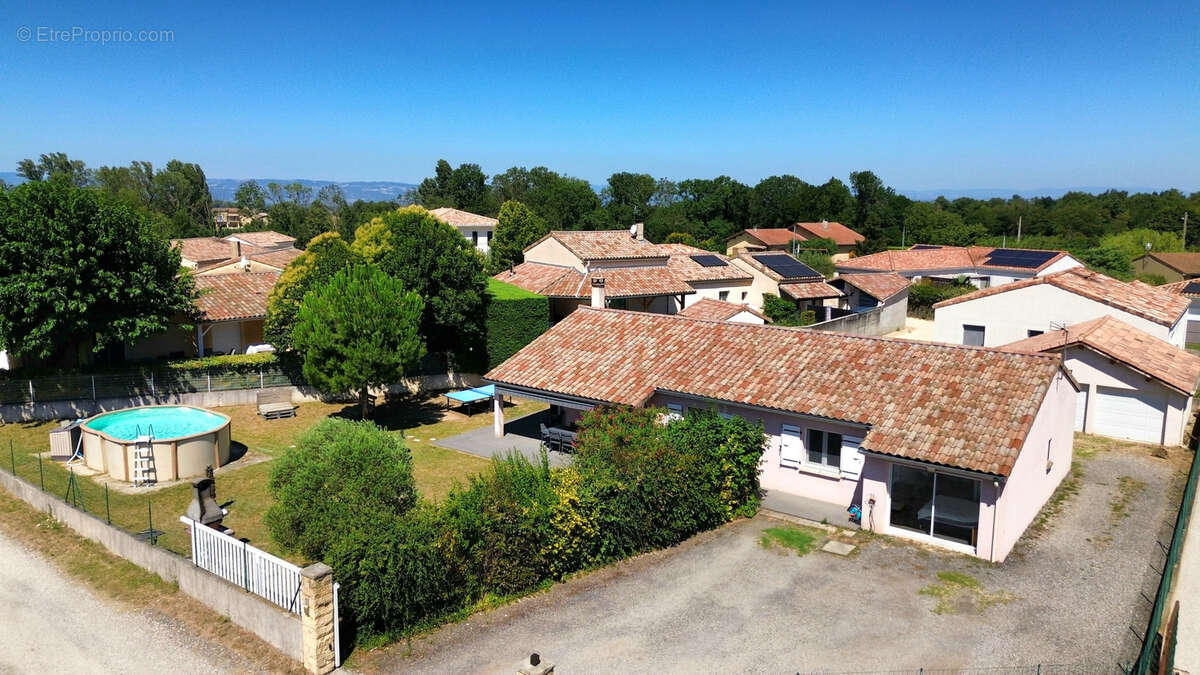 Maison à CHARPEY